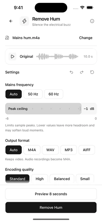 Wavli Remove Hum screen for Mains hum.m4a: Mains frequency Auto, 50 Hz or 60 Hz, Peak ceiling, Preview 8 seconds